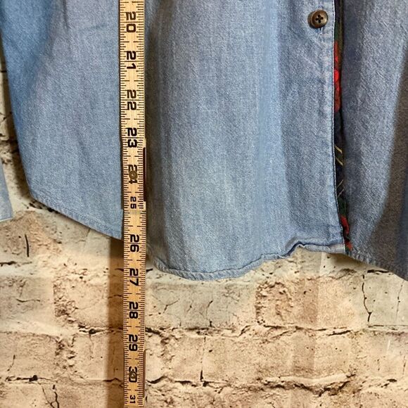 Vintage Talbots Top Womens Large Chambray Blue Button Up Embroidered Dog Cotton - Picture 12 of 12